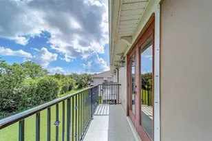 270 Valencia Cir, Saint Petersburg, FL 33716 - Photo 33