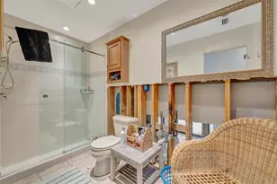 11750 5th St E, Treasure Island, FL 33706 - Photo 23