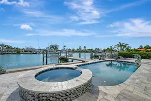 11750 5th St E, Treasure Island, FL 33706 - Photo 11