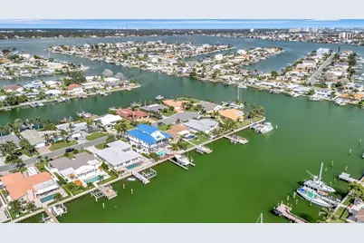 11750 5th Street E, Treasure Island, FL 33706 - Photo 5