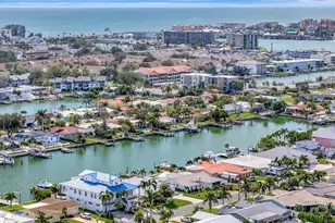 11750 5th St E, Treasure Island, FL 33706 - Photo 7