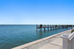 4974 Coquina Key Dr SE, Saint Petersburg, FL 33705 - Photo 35