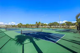 4974 Coquina Key Dr SE, Saint Petersburg, FL 33705 - Photo 45