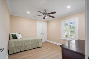 4974 Coquina Key Dr SE, Saint Petersburg, FL 33705 - Photo 25