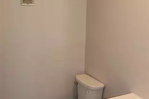 6370 1st St N, Saint Petersburg, FL 33702 - Photo 7