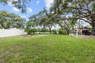 1806 19th Ave W, Bradenton, FL 34205 - Photo 21