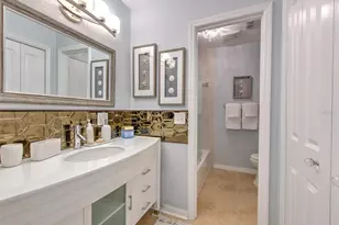 13759 Orange Sunset Dr, Tampa, FL 33618 - Photo 33