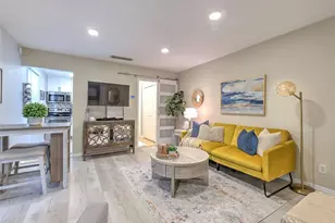13759 Orange Sunset Dr, Tampa, FL 33618 - Photo 25