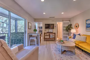 13759 Orange Sunset Dr, Tampa, FL 33618 - Photo 23