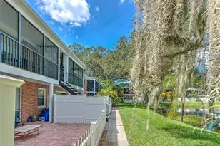13759 Orange Sunset Dr, Tampa, FL 33618 - Photo 17
