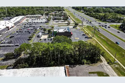 3003 Commercial Way, Spring Hill, FL 34606 - Photo 9