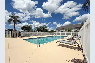 737 Kensington Lake Circle, Brandon, FL 33511 - Photo 31