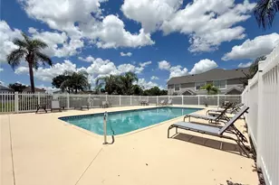 737 Kensington Lake Cir, Brandon, FL 33511 - Photo 31