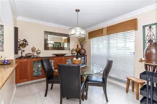 737 Kensington Lake Cir, Brandon, FL 33511 - Photo 13