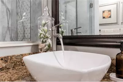 737 Kensington Lake Circle, Brandon, FL 33511 - Photo 25