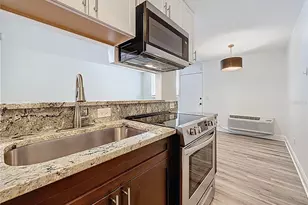 1301 S Howard Ave, Tampa, FL 33606 - Photo 13