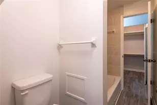 3202 W De Leon St, Tampa, FL 33609 - Photo 21