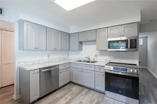 3202 W De Leon St, Tampa, FL 33609 - Photo 3