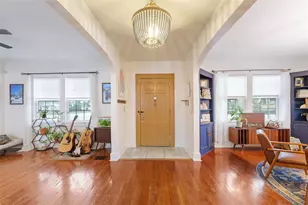 4805 16th St N, Saint Petersburg, FL 33703 - Photo 3