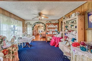 2214 Thonotosassa Rd, Plant City, FL 33563 - Photo 25