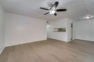 4708 Christa Ct, Tampa, FL 33614 - Photo 5