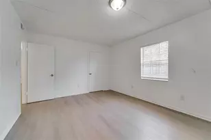 4708 Christa Ct, Tampa, FL 33614 - Photo 15