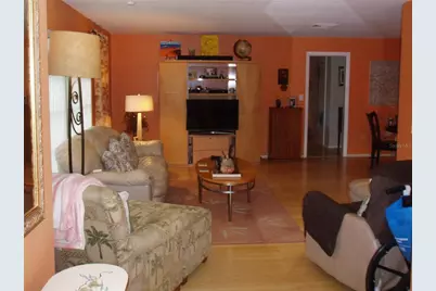 120 SW Monroe Circle N, Saint Petersburg, FL 33703 - Photo 5