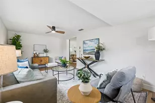 311 Shore Dr E, Oldsmar, FL 34677 - Photo 11