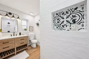 311 Shore Dr E, Oldsmar, FL 34677 - Photo 37