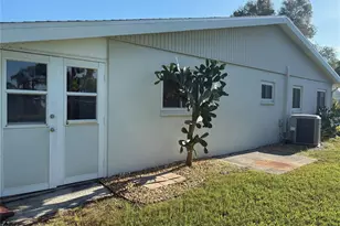 301 Andover Pl S, Sun City Center, FL 33573 - Photo 3