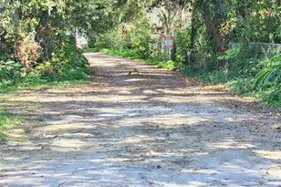 35204 Ponderosa Rd, Zephyrhills, FL 33541 - Photo 41