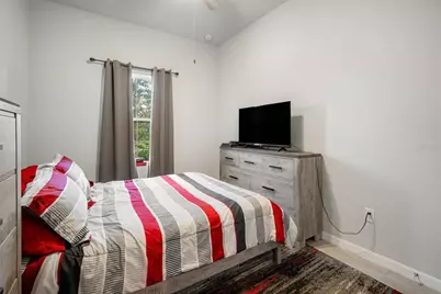 5640 Trevesta Place, Palmetto, FL 34221 - Photo 19