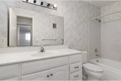 100 El Camino Drive #202, Winter Haven, FL 33884 - Photo 17