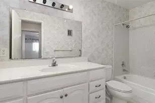 100 El Camino Dr, Winter Haven, FL 33884 - Photo 17