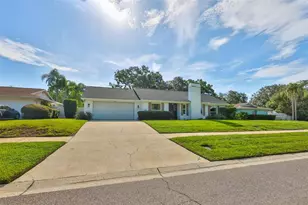 13562 Lake Magdalene Dr, Tampa, FL 33613 - Photo 3