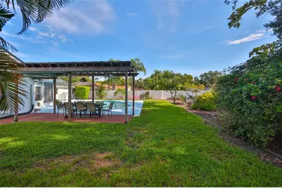 13562 Lake Magdalene Drive, Tampa, FL 33613 - Photo 19