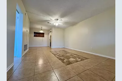 250 Rosery Road NW #206, Largo, FL 33770 - Photo 3