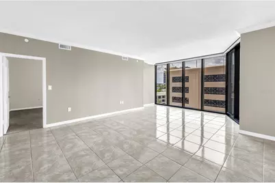 1 Beach Drive SE #810, Saint Petersburg, FL 33701 - Photo 13