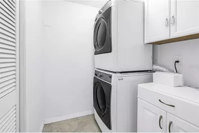 1 Beach Drive SE #810, Saint Petersburg, FL 33701 - Photo 31