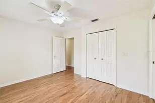 9203 Regents Park Dr, Tampa, FL 33647 - Photo 35