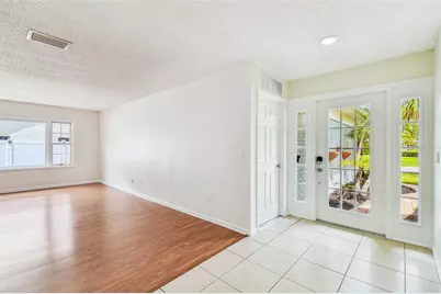 9203 Regents Park Drive, Tampa, FL 33647 - Photo 7