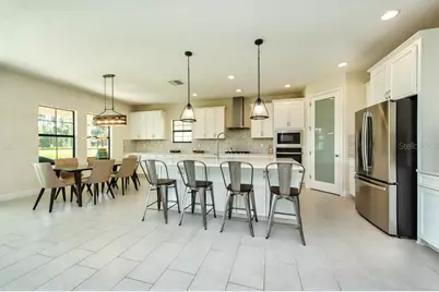 14529 Woodland Spur Drive, Lithia, FL 33547 - Photo 9