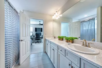 14529 Woodland Spur Drive, Lithia, FL 33547 - Photo 27