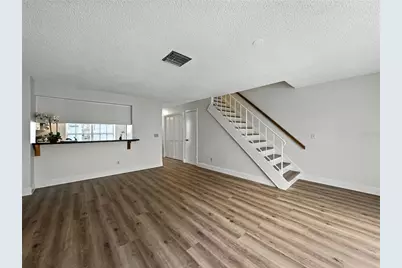 1816 Mill Run Circle, Tampa, FL 33613 - Photo 13