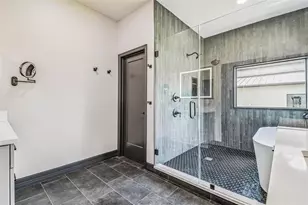 1517 Uncle Bud's Ln, Lithia, FL 33547 - Photo 21