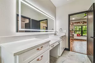 1517 Uncle Bud's Ln, Lithia, FL 33547 - Photo 15