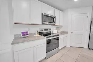 36558 Spanish Rose Dr, Dade City, FL 33525 - Photo 15