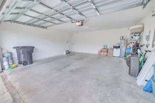 36558 Spanish Rose Dr, Dade City, FL 33525 - Photo 37