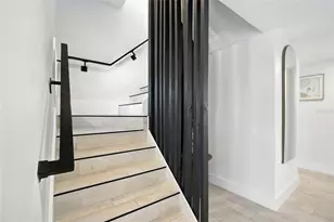 405 28th St, Holmes Beach, FL 34217 - Photo 21