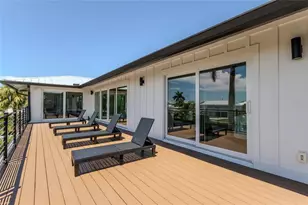 405 28th St, Holmes Beach, FL 34217 - Photo 41